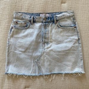 SOLD 🚫 & Other Stories Stockholm Atelier Light Wash Denim Skirt